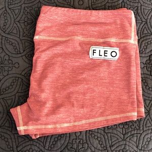 Fleo booty shorts